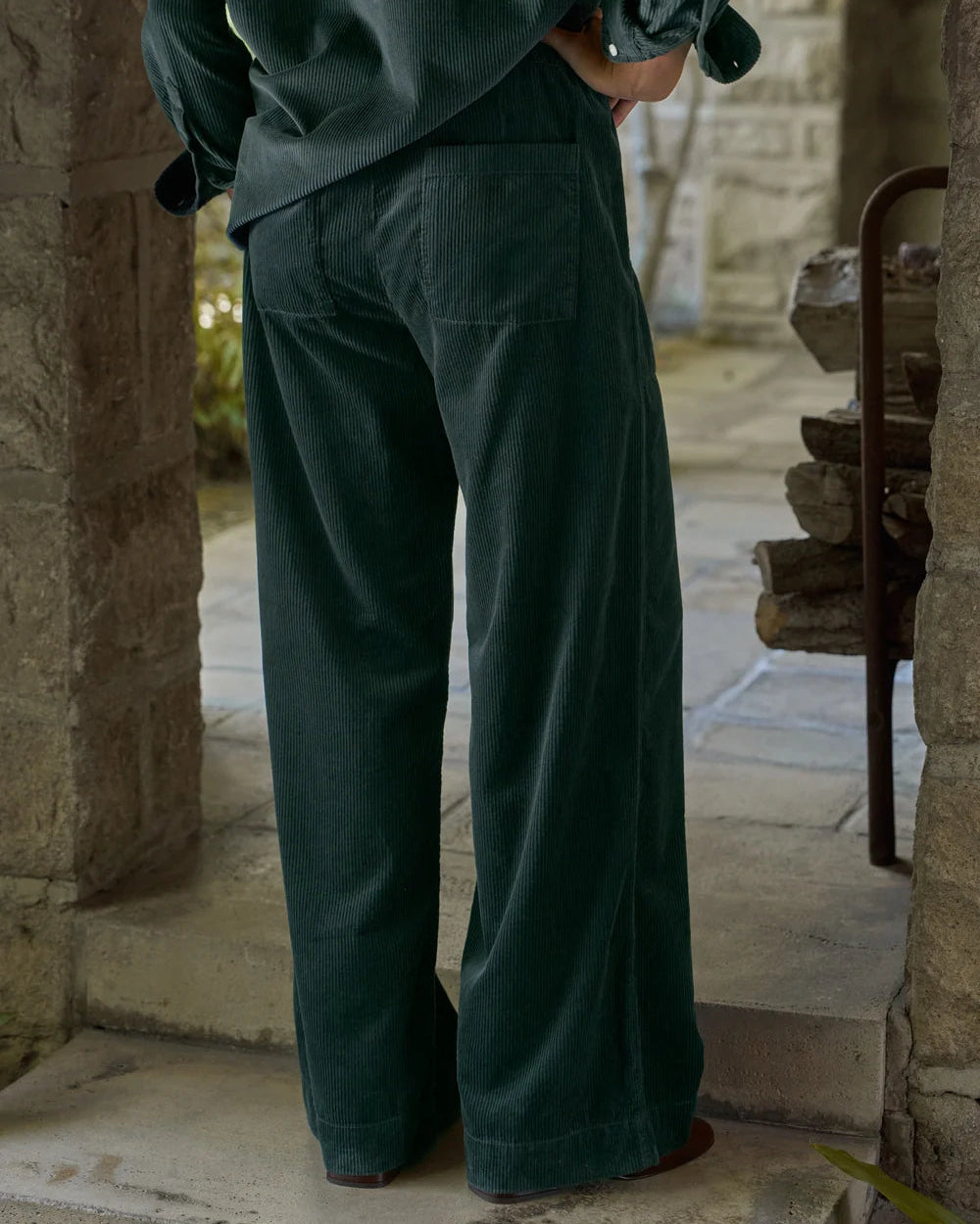 Frank & Eileen Patch Pocket Pull-On Pant in Peacock