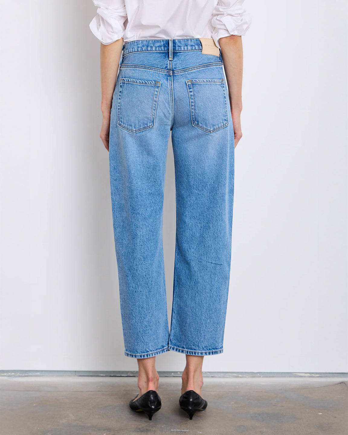 Betro Simone Ellen Barrel Leg Jean In Euclid Wash