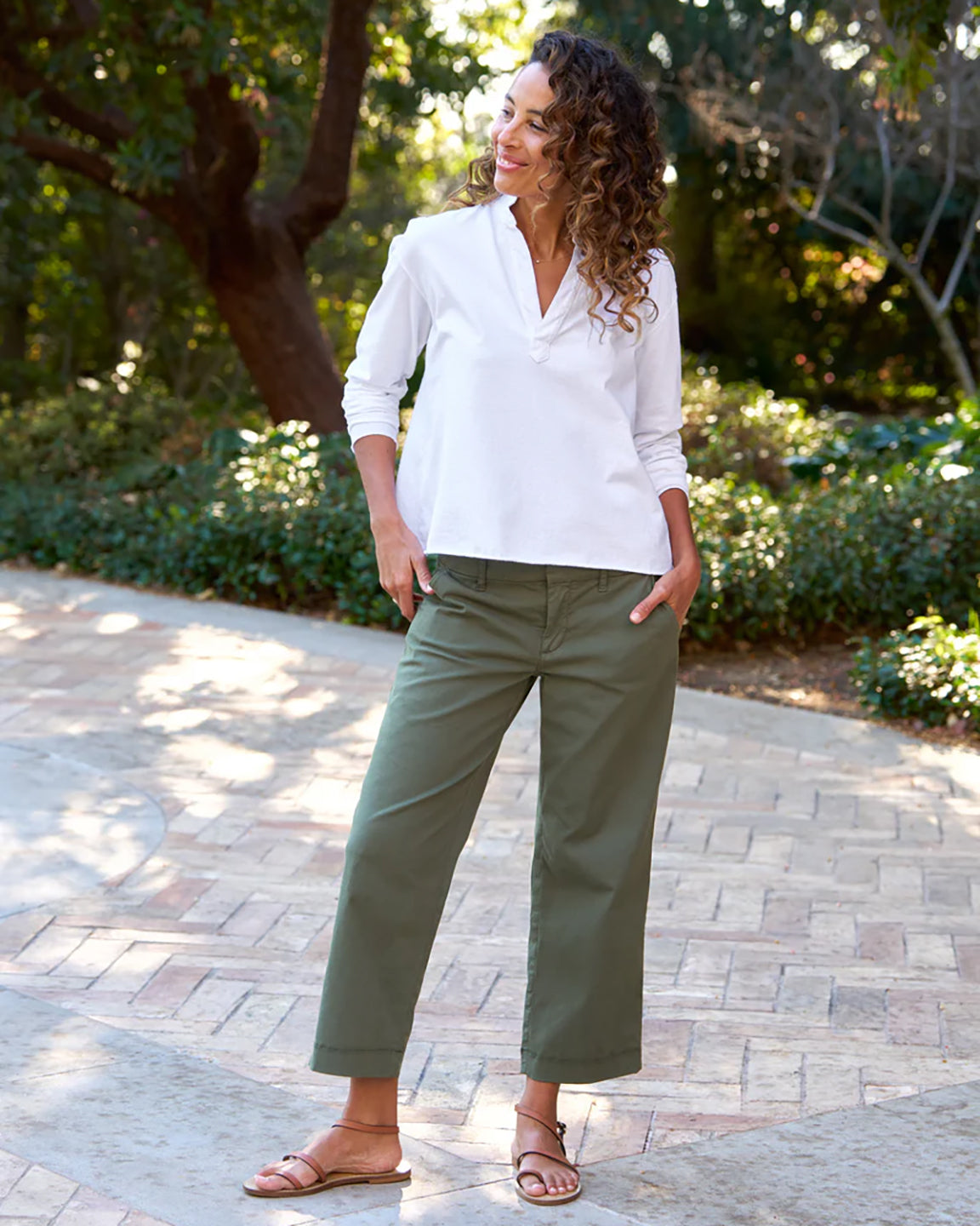 Frank & Eileen Westport Italian Wide Leg Chino in Army