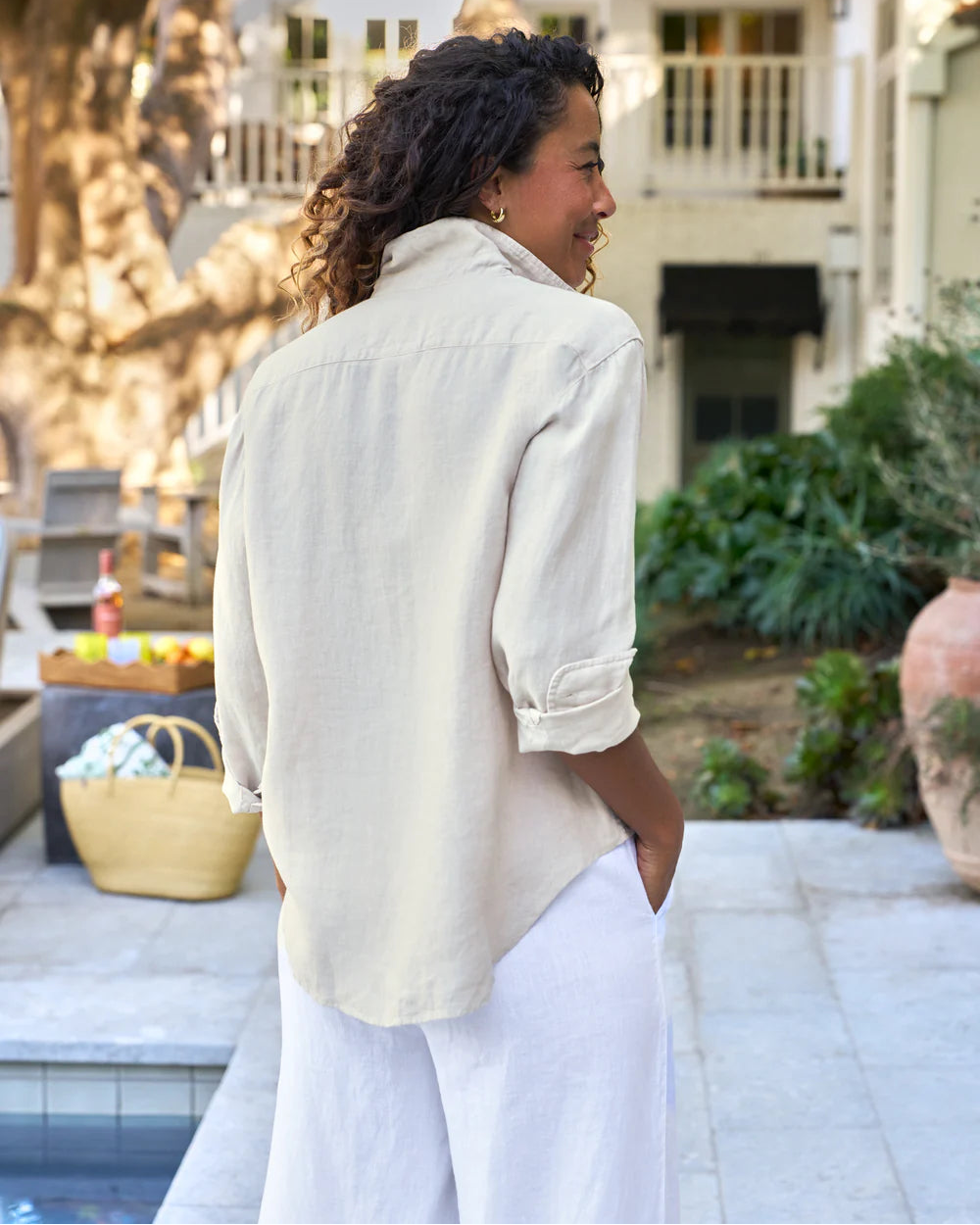 Frank & Eileen Relaxed Button-Up Shirt In Sand