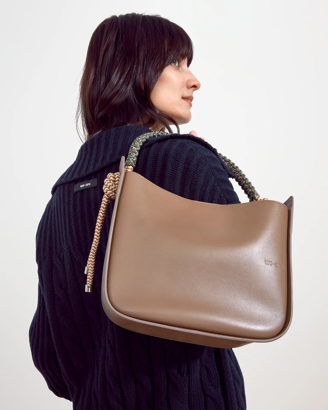 WE-AR4 The Twist Bag in Caffe