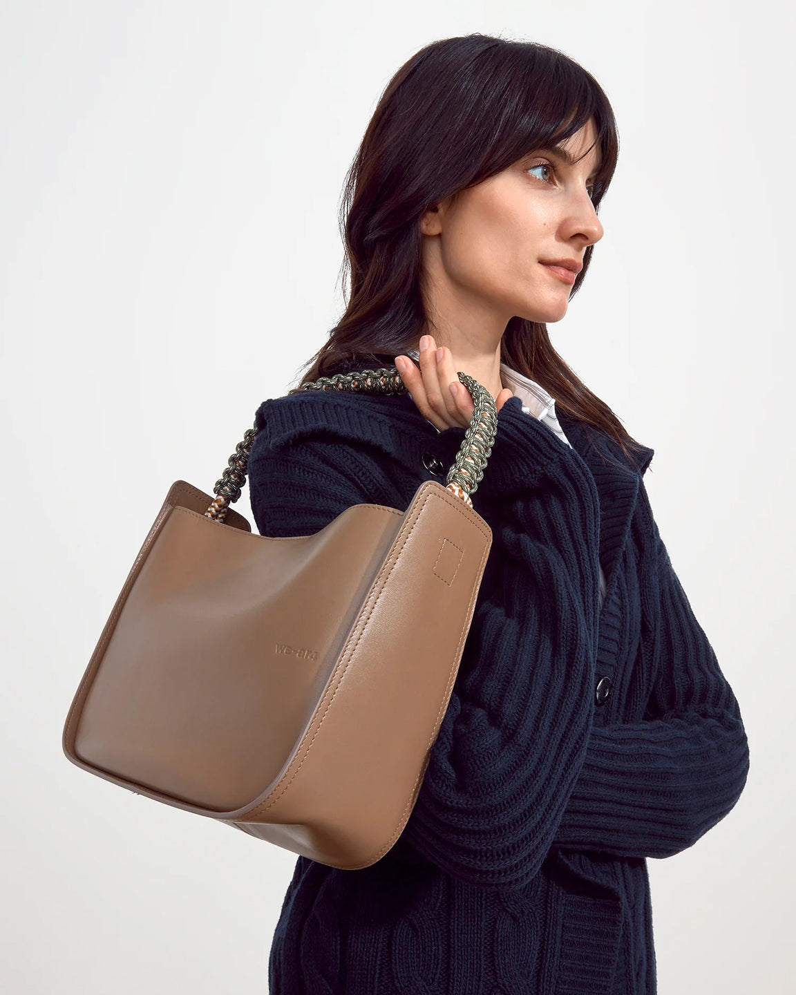 WE-AR4 The Twist Bag in Caffe