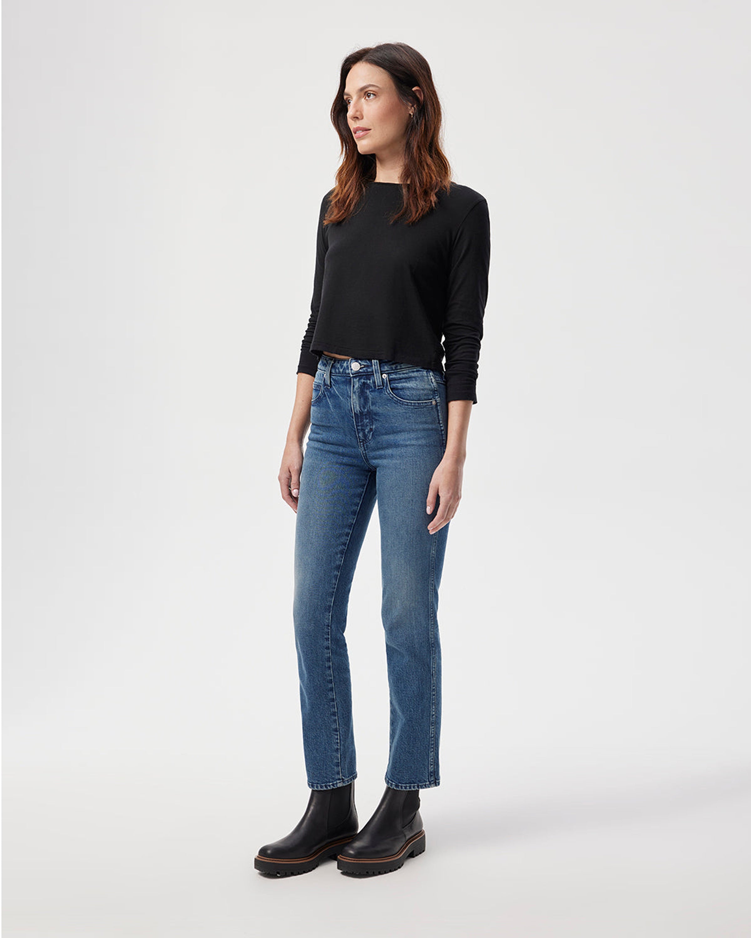 Amo Chloe Crop in True Love
