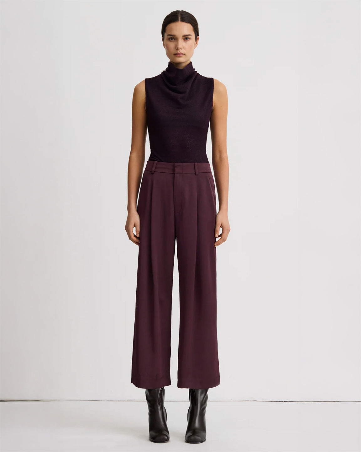 Smythe Cropped Pleated Trouser in Mocha