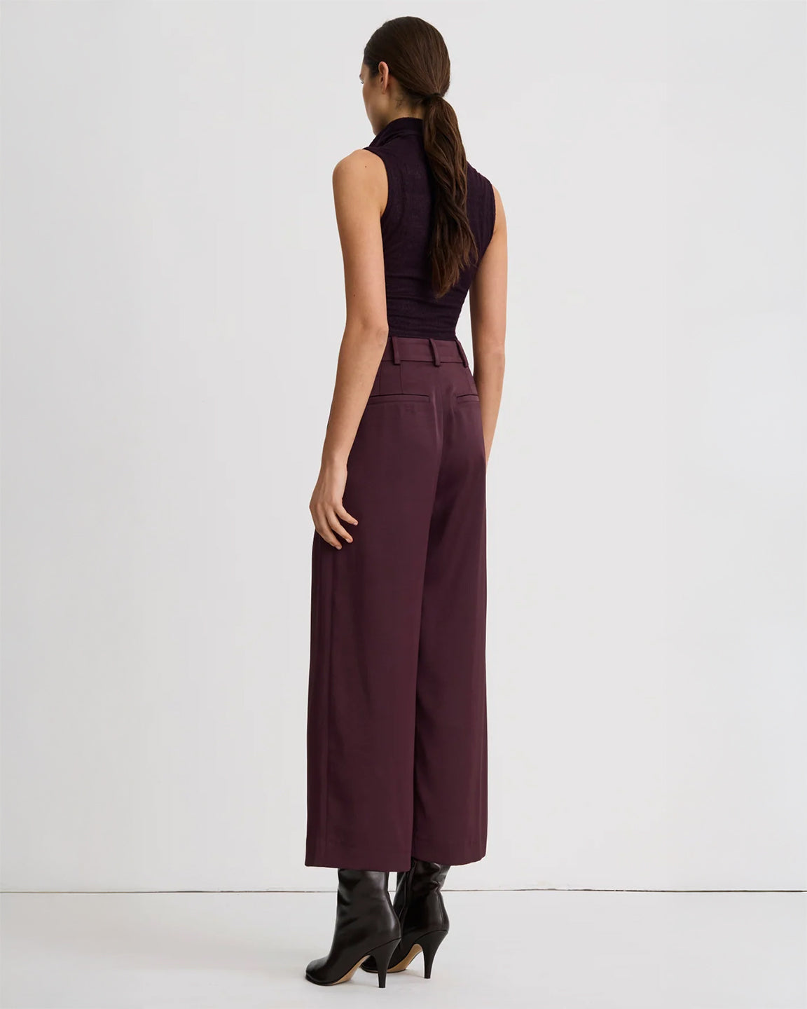Smythe Cropped Pleated Trouser in Mocha
