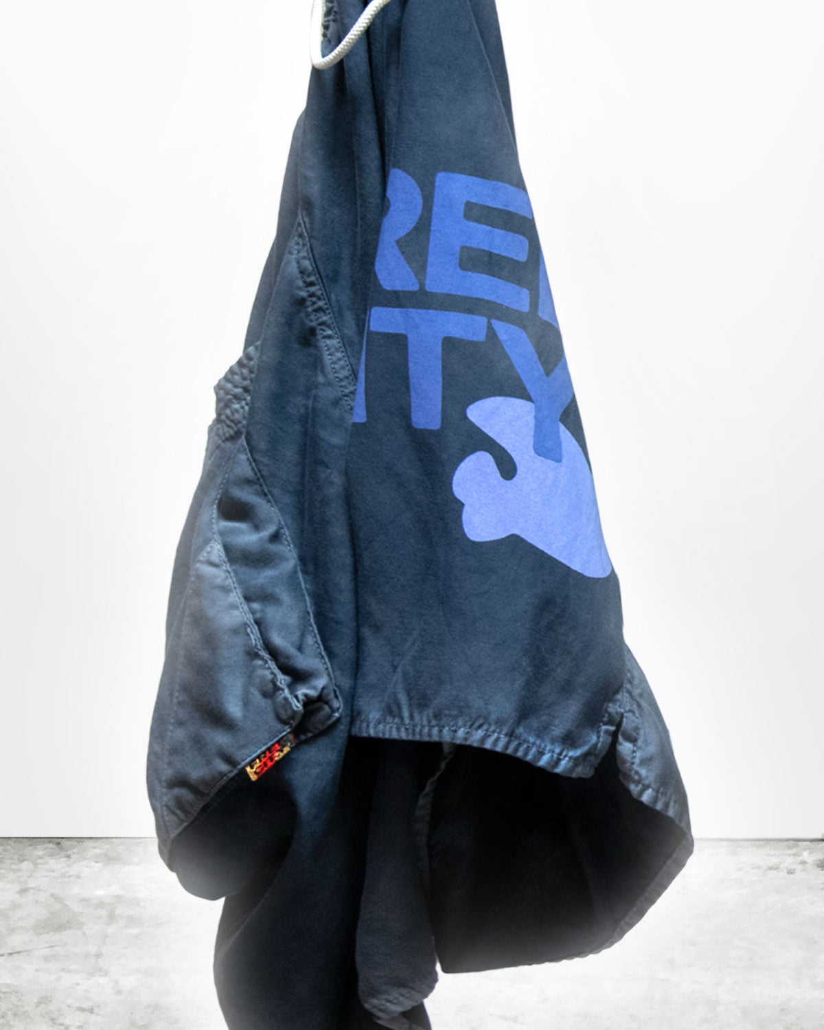 FREECITY MATTE/SATIN BACK/POCKET SHORT