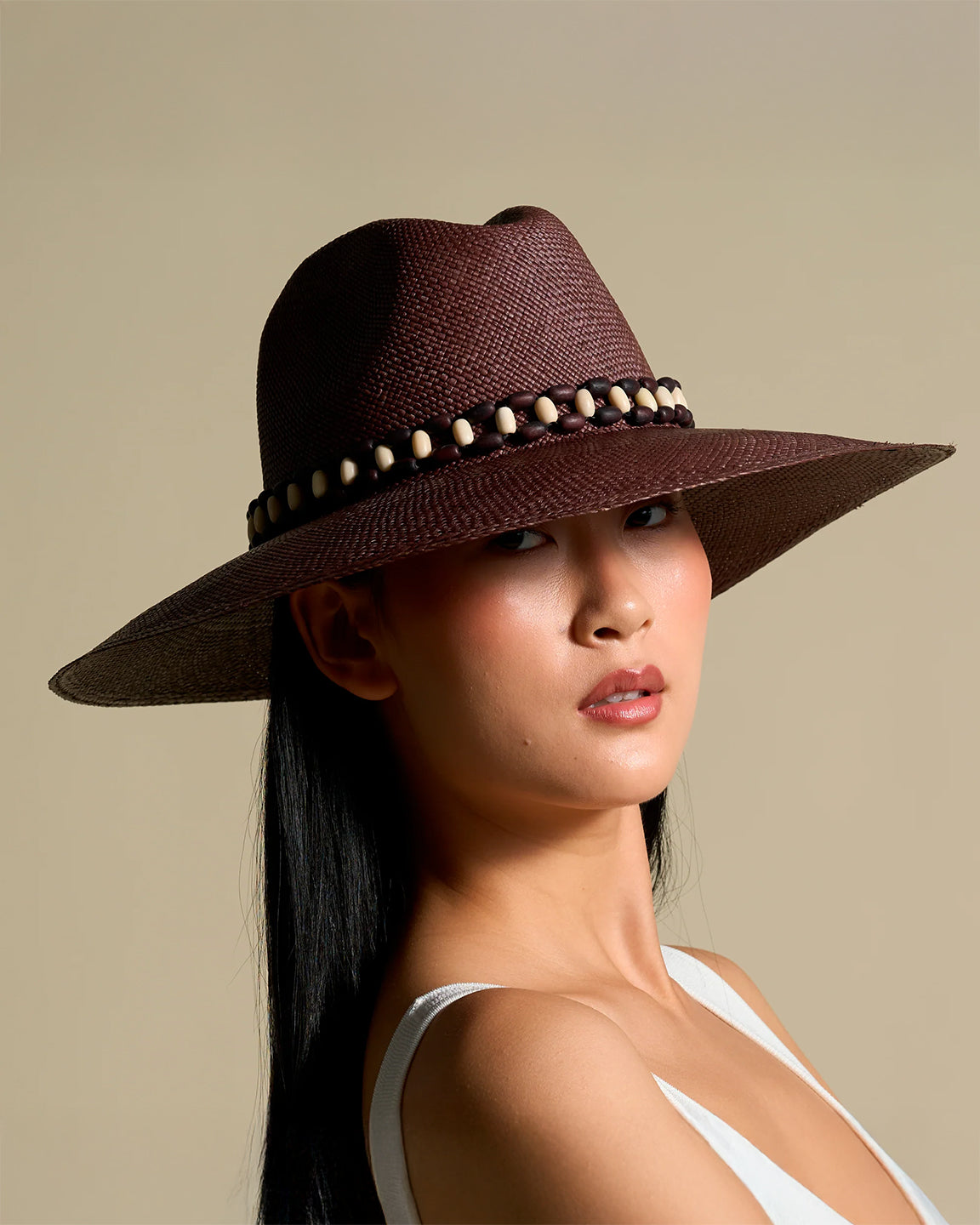 ARTESANO Baleia Wide Brim in Dark Chocolate & Tagua Beads
