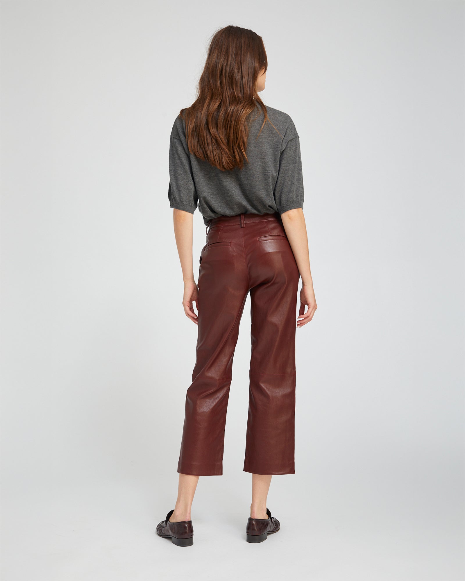 SPRWMN Cropped Baggy Leather Trousers In Pinot