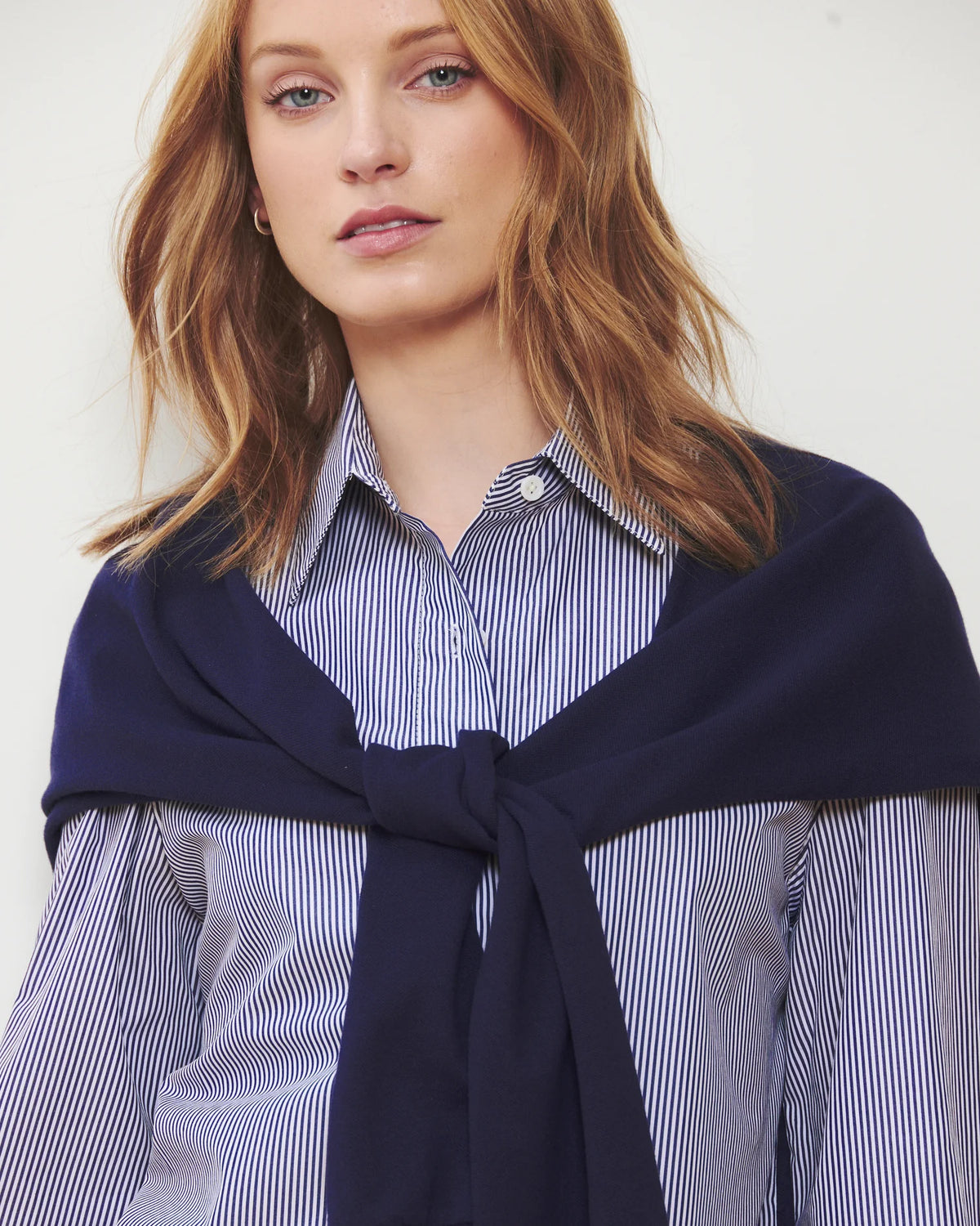 WE-AR4 The Sloane Shirt in Navy Multi