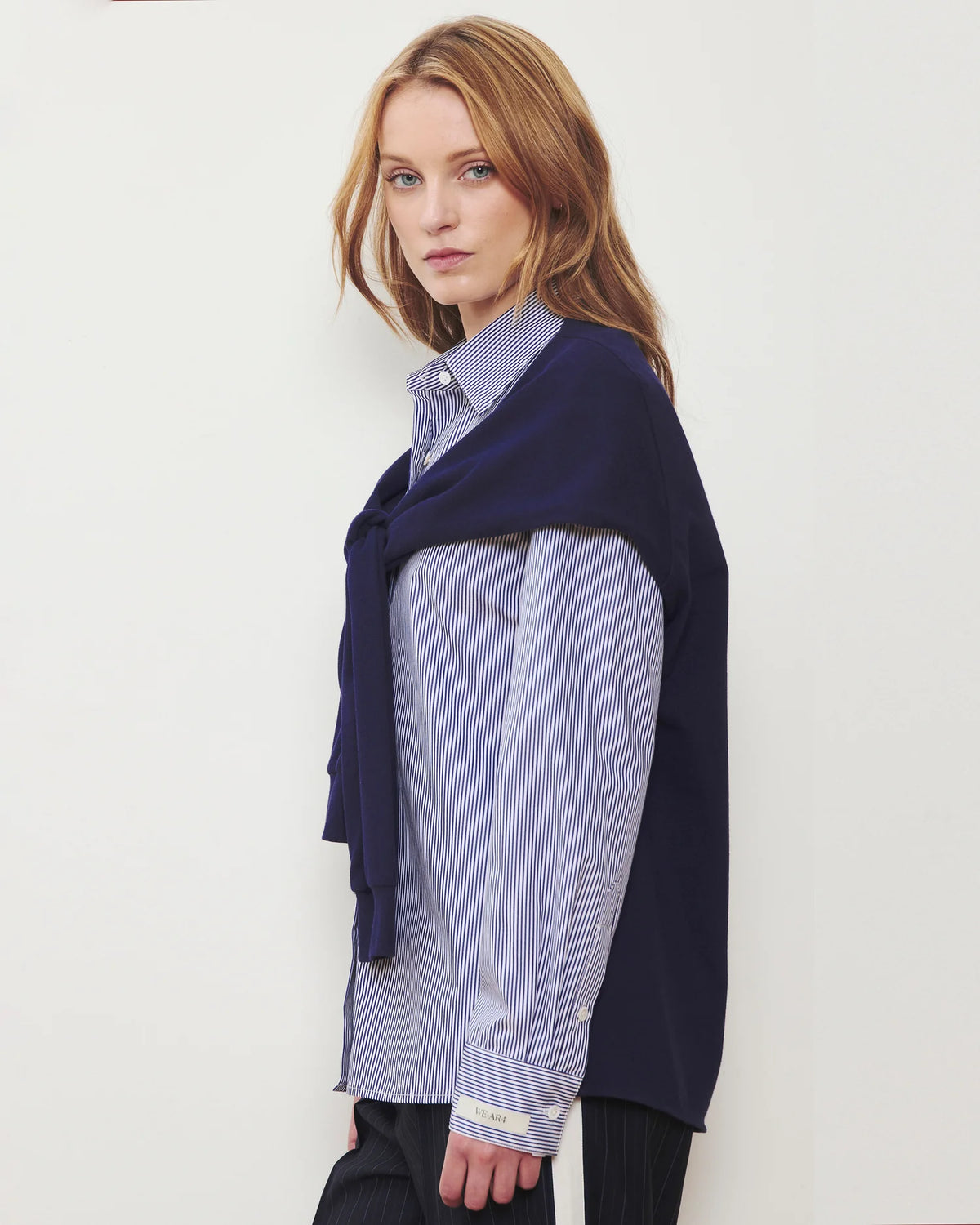 WE-AR4 The Sloane Shirt in Navy Multi