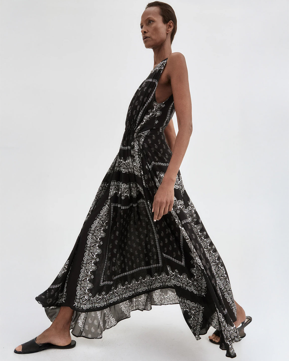 Smythe Drawstring Maxi Dress in Black Bandana
