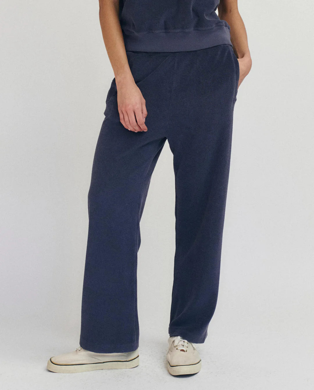 The Great. The Micro Terry Victory Sweatpant In Vintage Blue