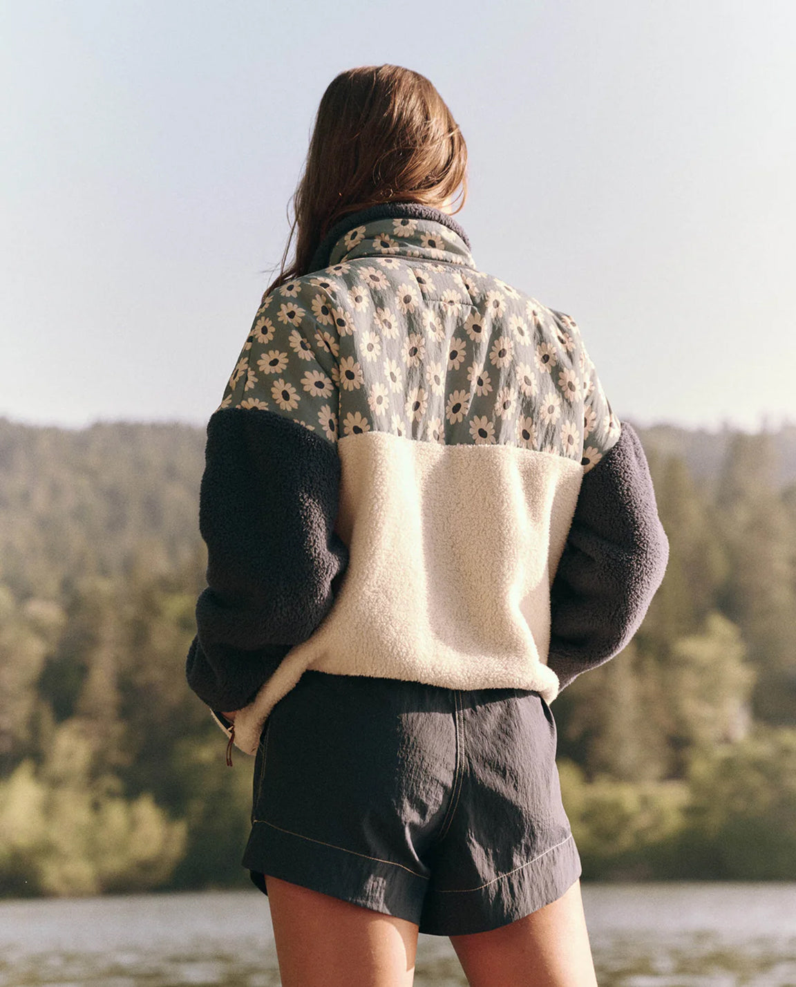 The Great. The Plush Terrain Half-Zip in Falling Daisy Colorblock