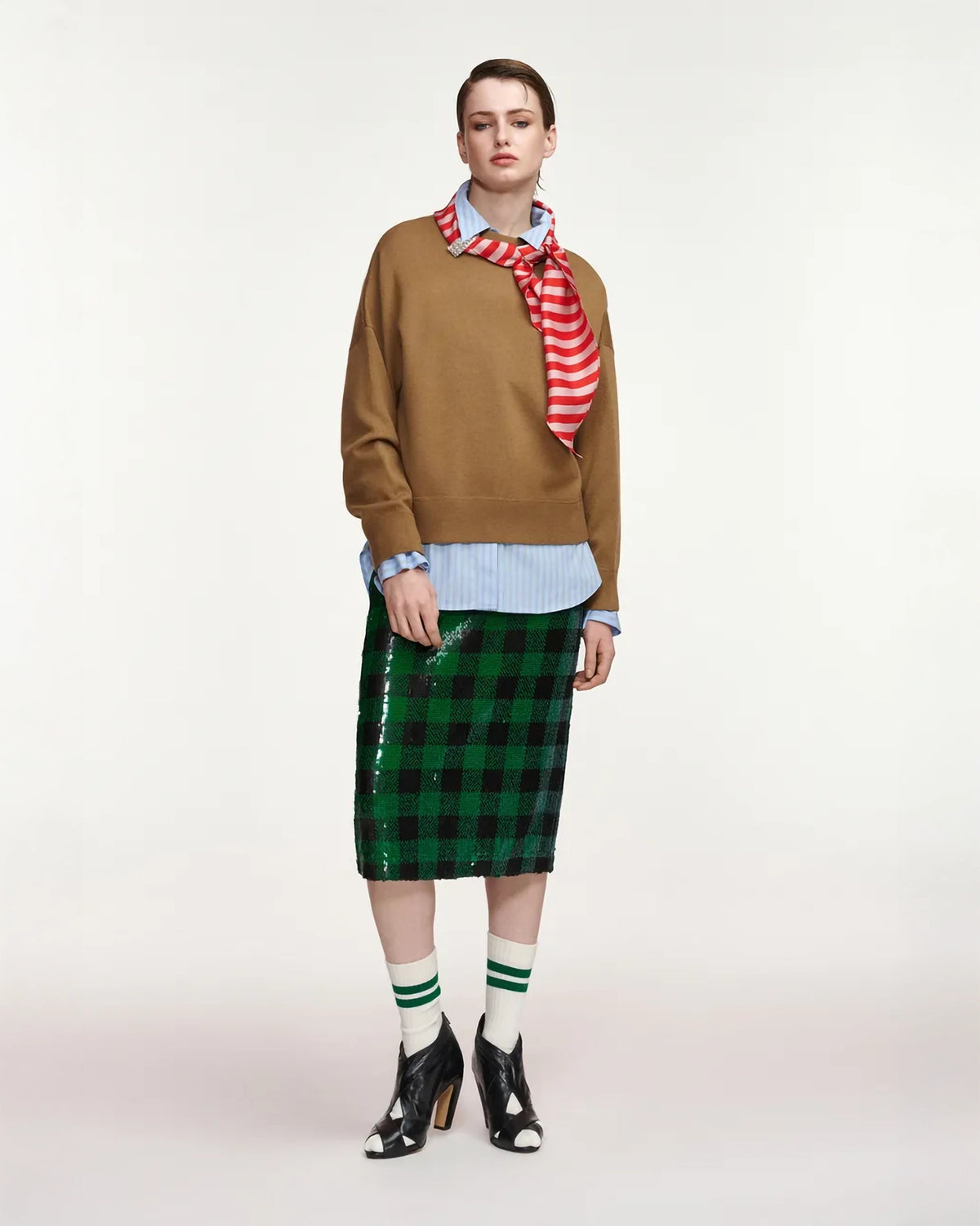 Essentiel Antwerp Kurtis Pullover with Scarf in Camel Club