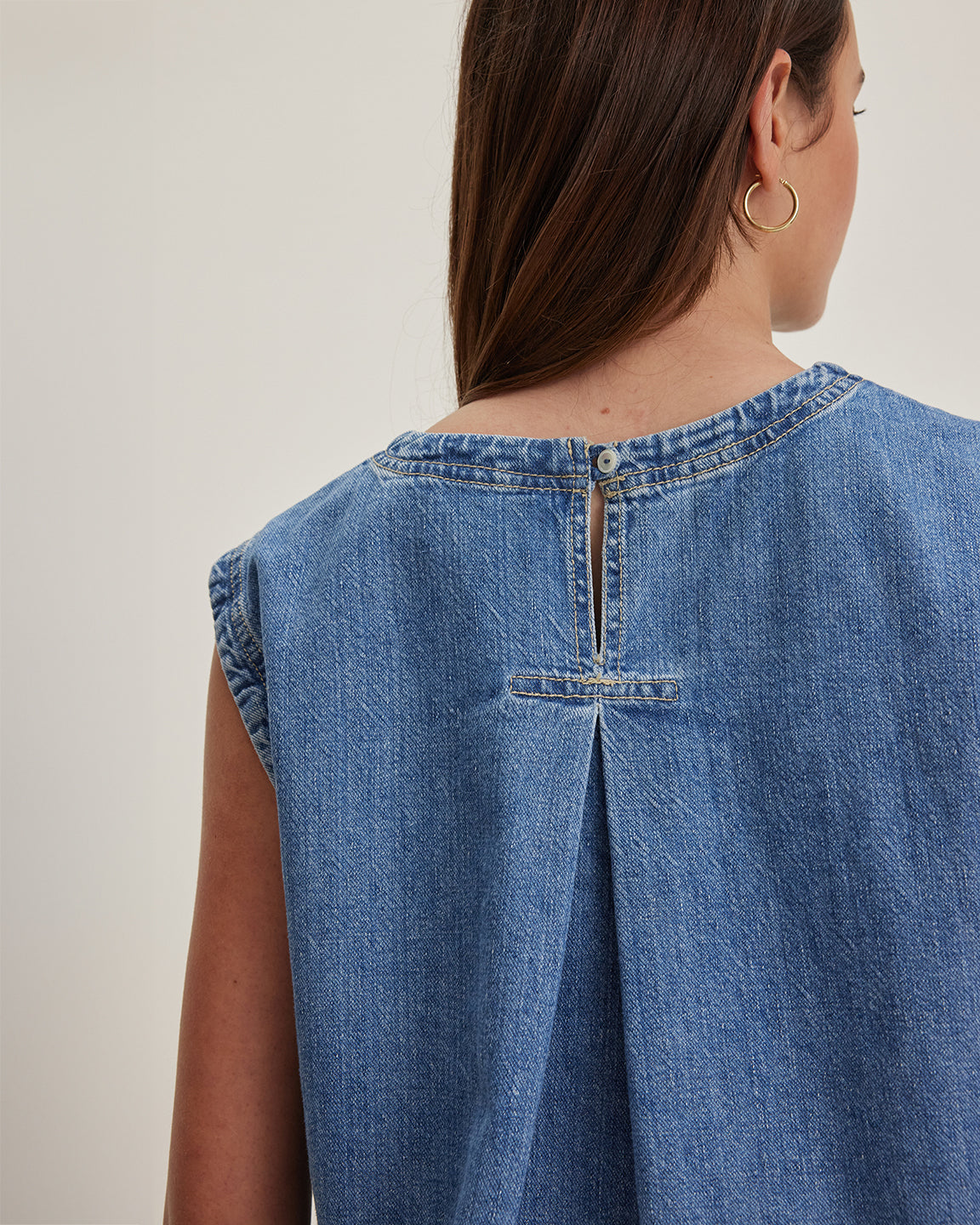velvet by Graham and Spencer Loren Top in Indigo
