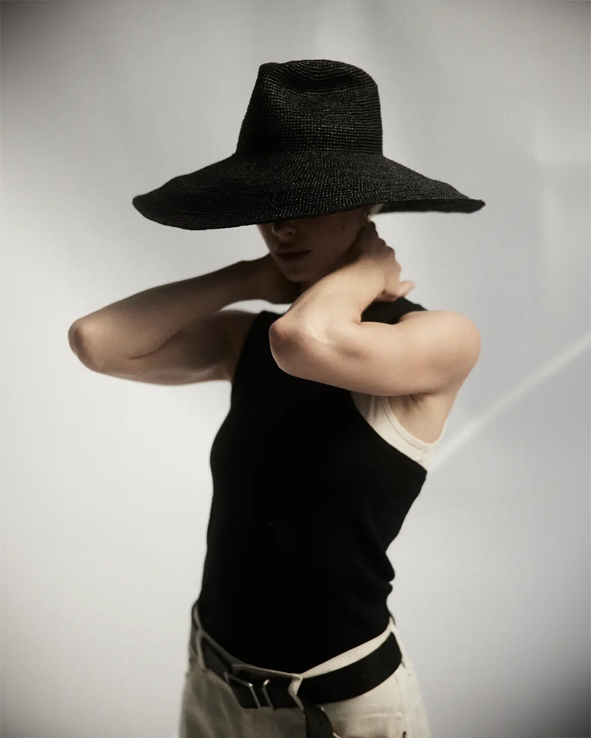 Janessa Leone Waverly Hat in Black