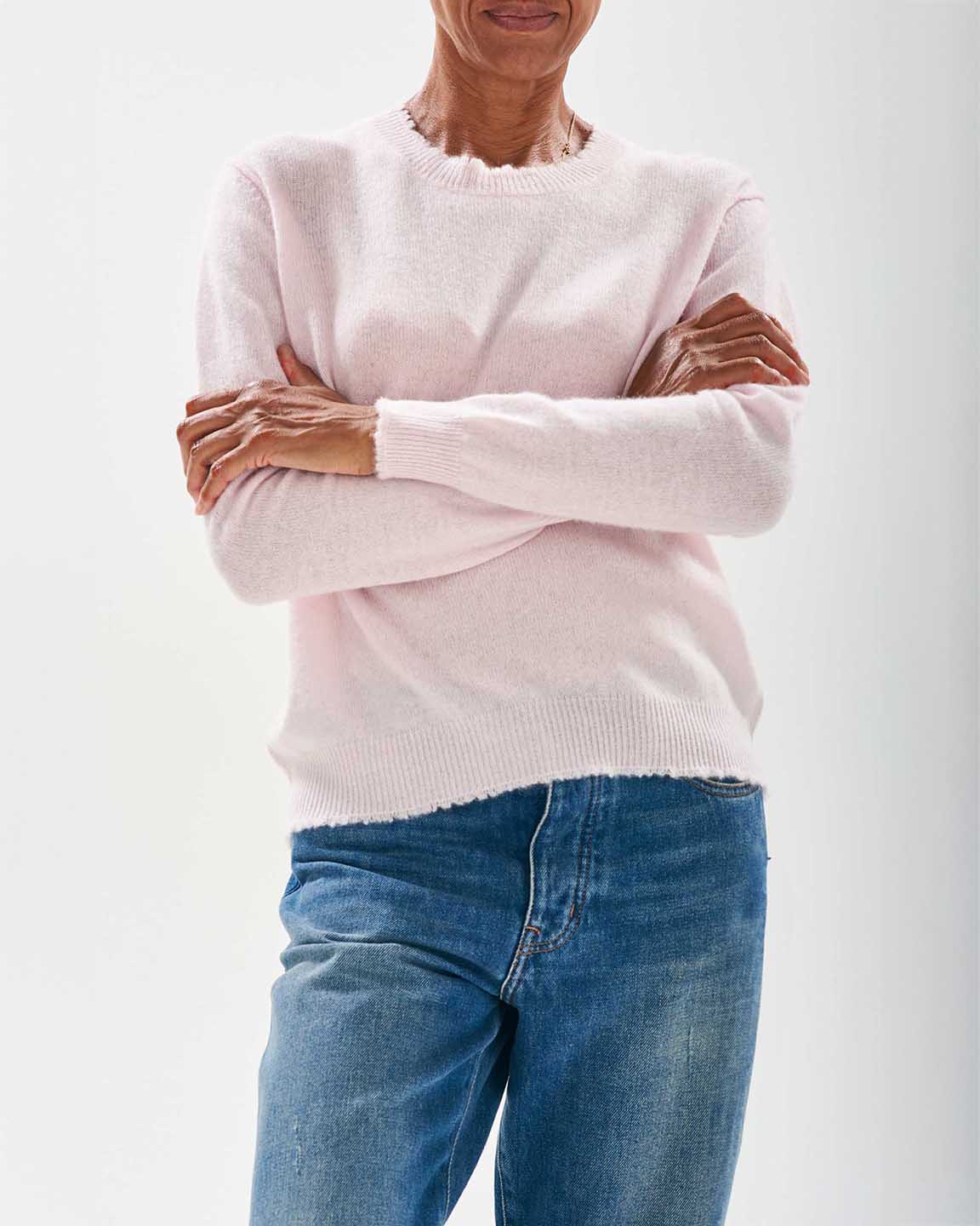 Jumper 1234 Distressed Crew in Marshmallow