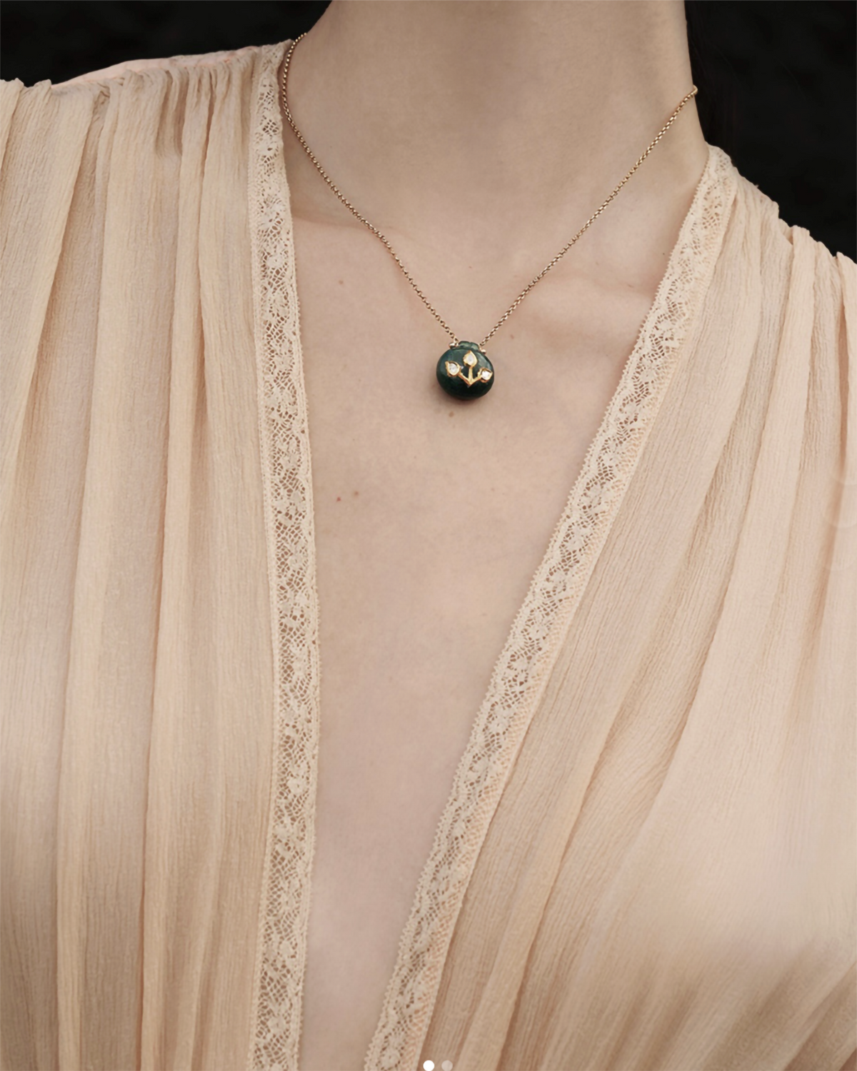 Marie Laure Chamorel Free Size Sterling Silver Silk Gemstone Necklace Gold/Green