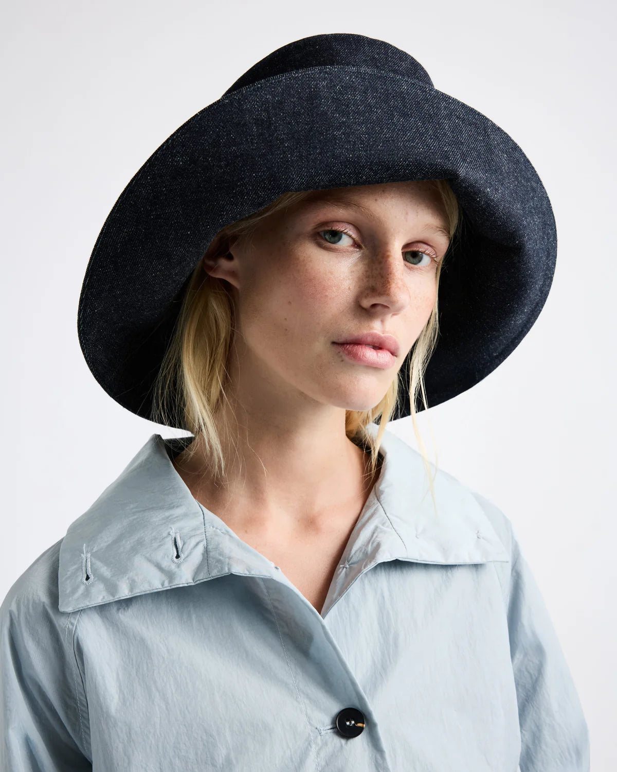 Janessa Leone Walker Hat In Denim
