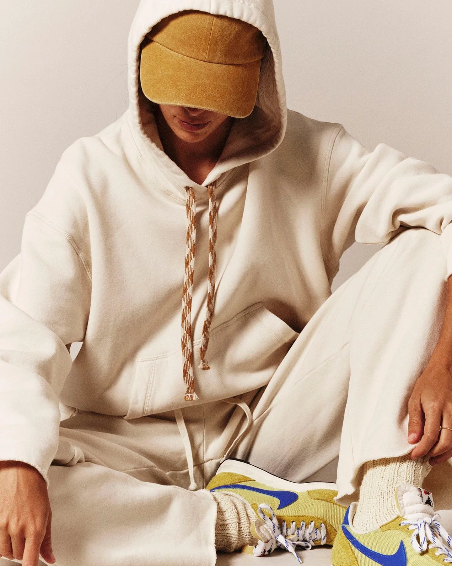 Xirena Chase Sweatshirt in Cloud