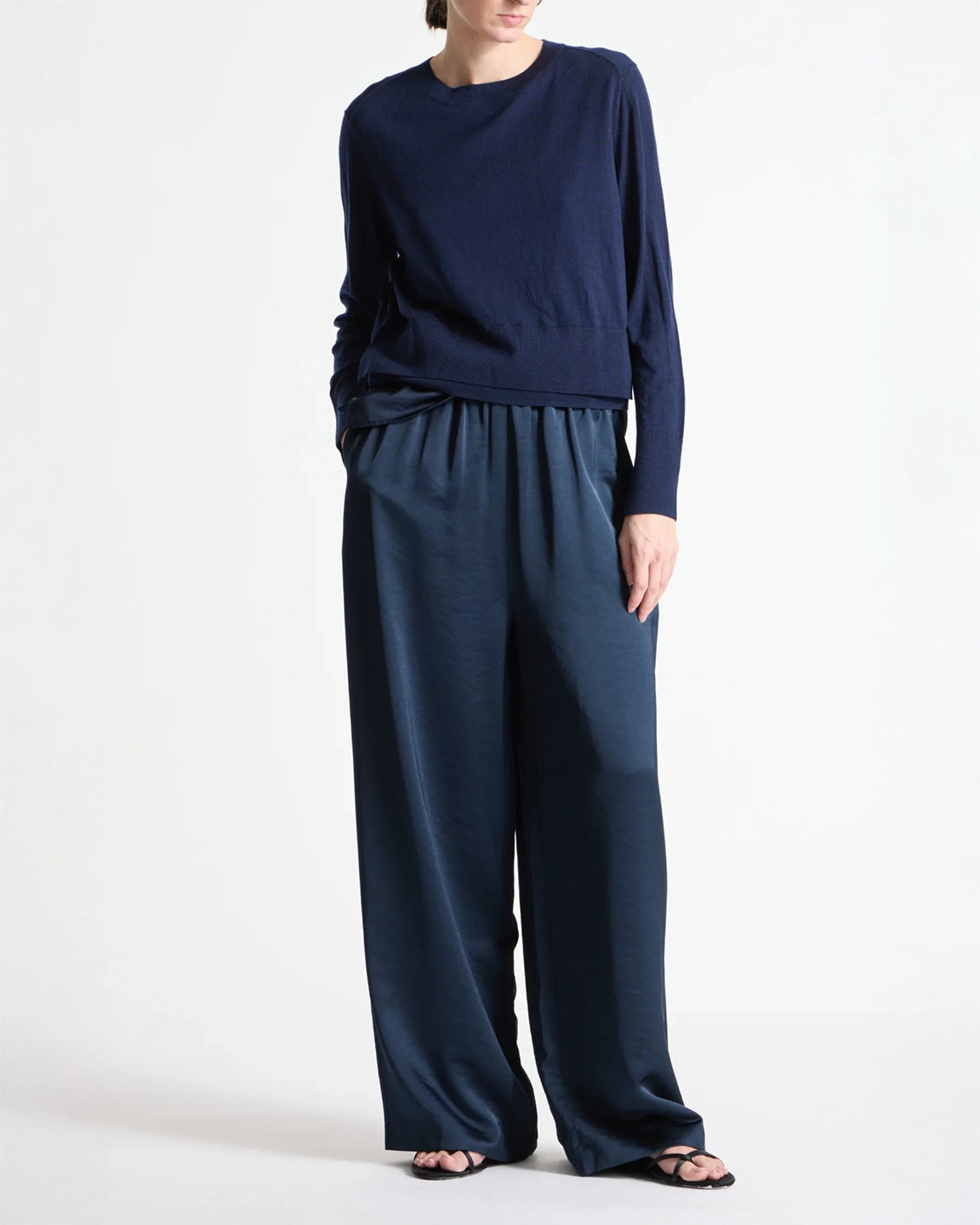 Saint Art Paige Pull-On Pant in Navy