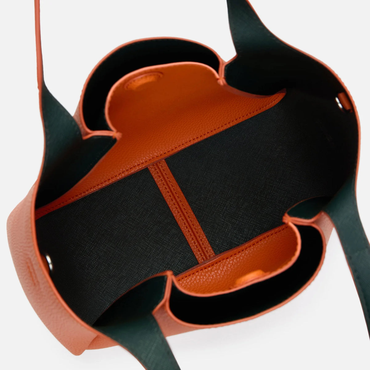 WE-AR4 The Trapeze Bucket Bag in Orange Multi
