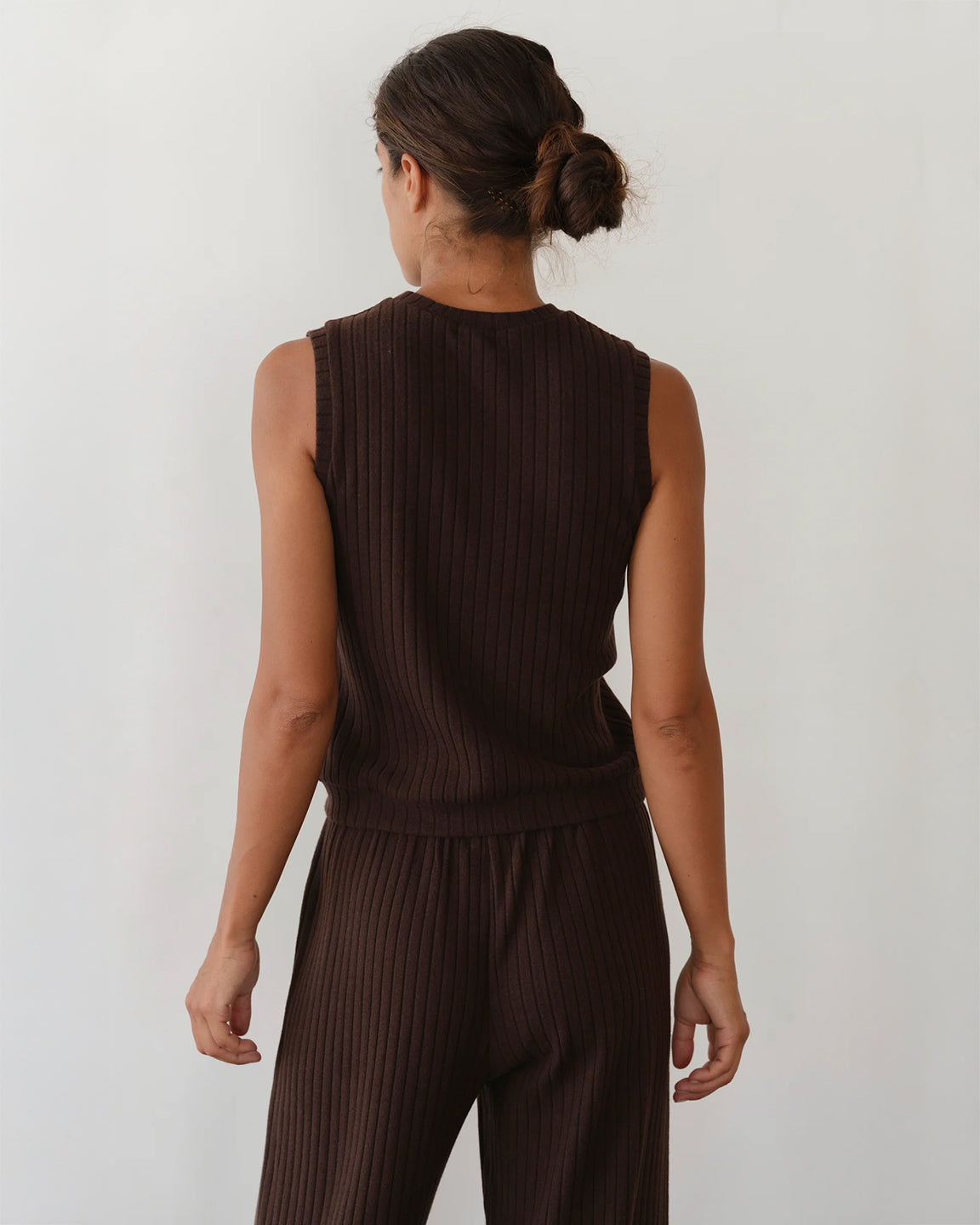 DONNI. The Sweater Rib Shell In Espresso