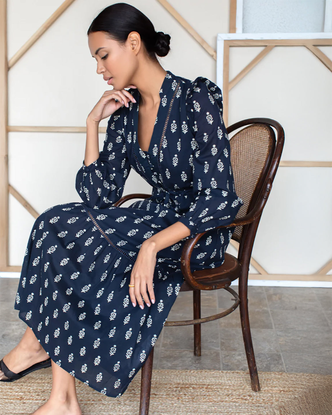 Emerson Fry Frances 4 V Neck Dress in Marguerite 2 Organic