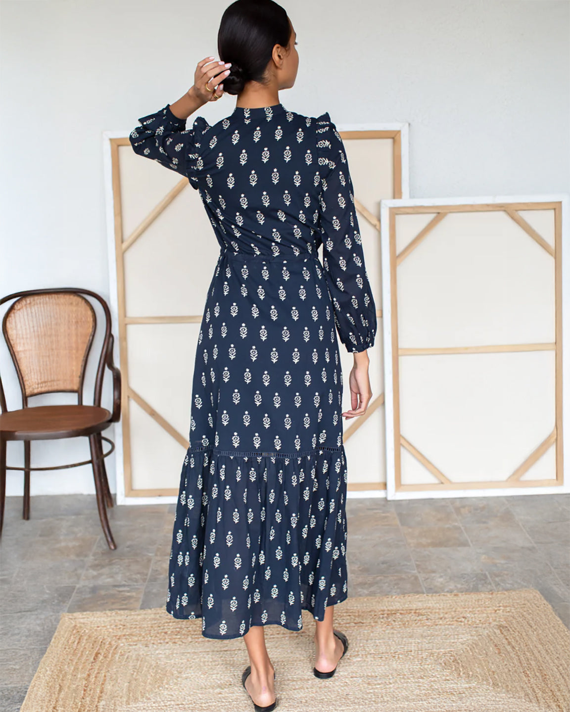 Emerson Fry Frances 4 V Neck Dress in Marguerite 2 Organic