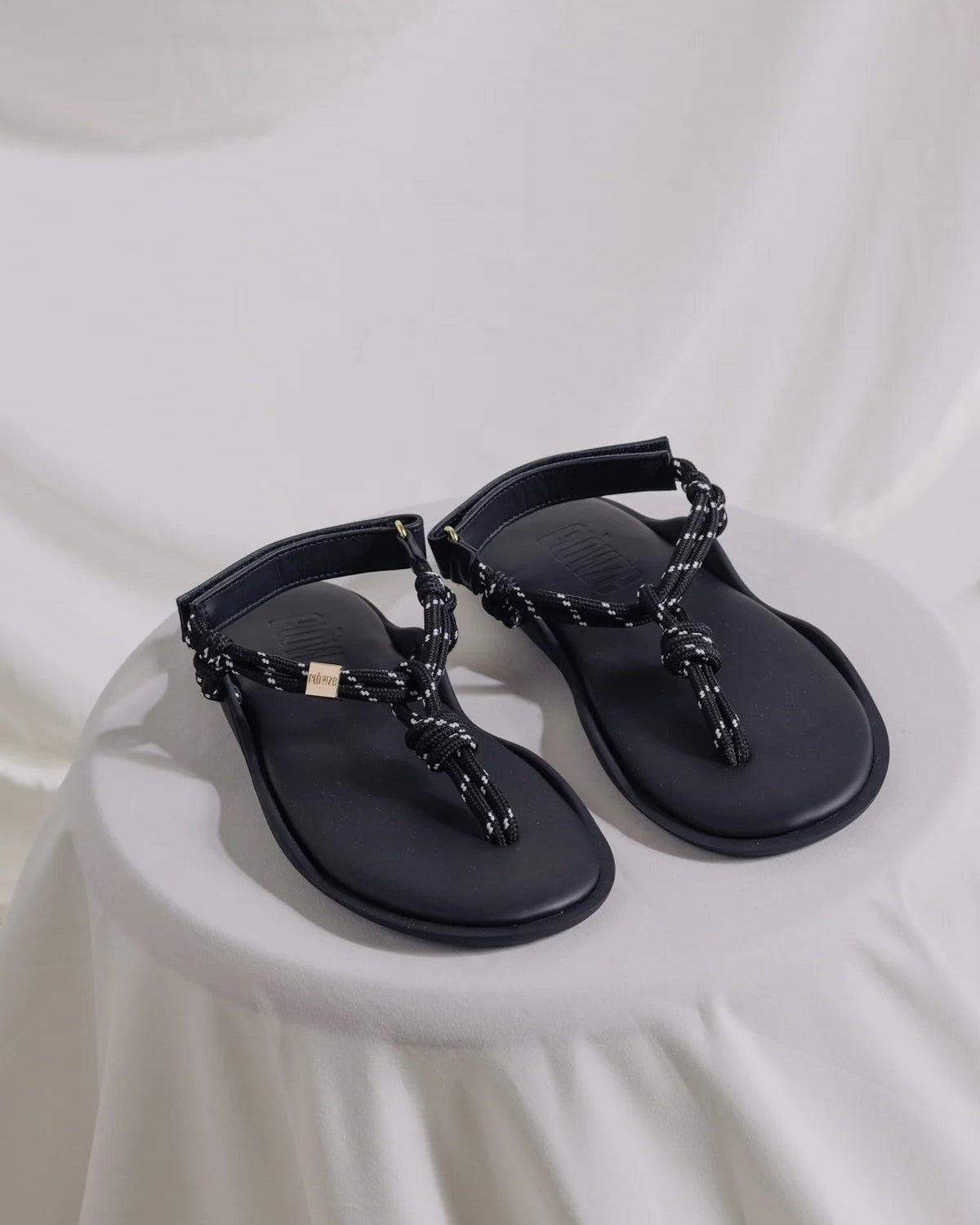 Flowze Flo Slingback Sandal in Black & White