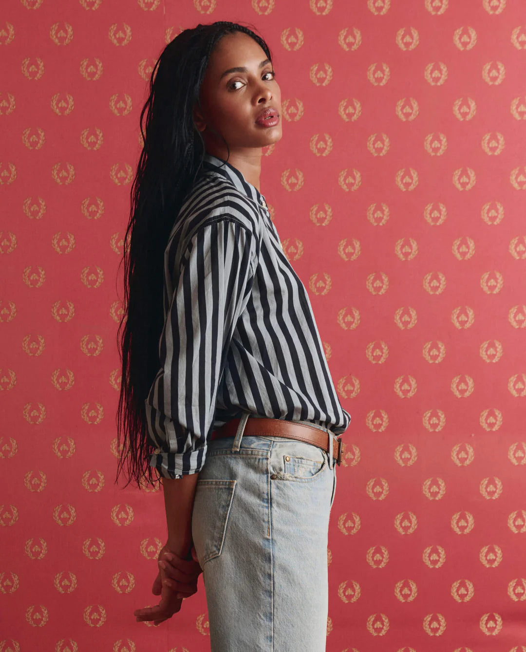 The Great. The Daily Button Up in Blue Club Stripe