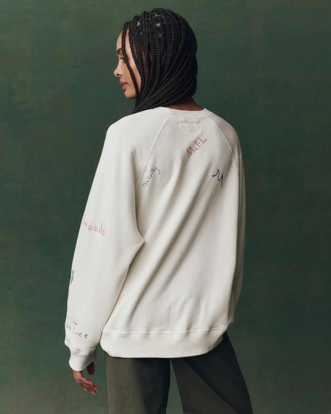 The Great. The Slouch Sweatshirt with Golden State Embroidery in Washed White