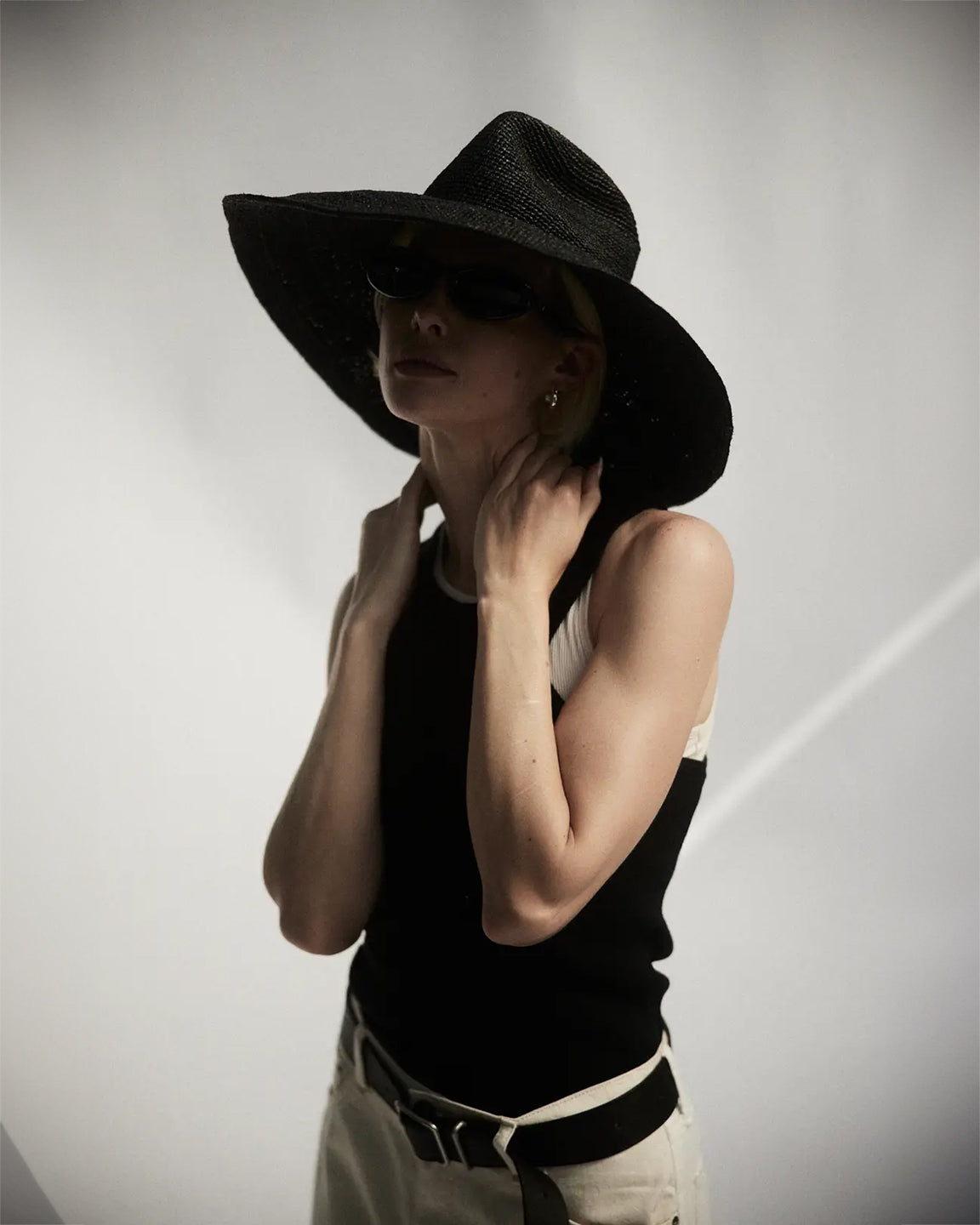 Janessa Leone Waverly Hat in Black