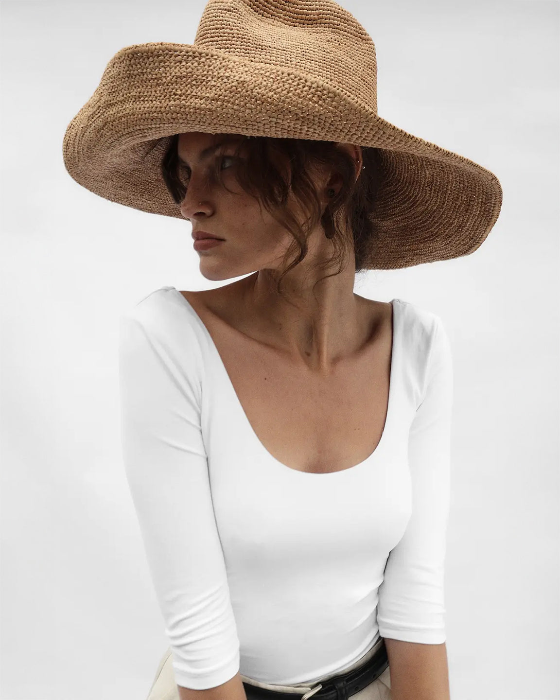 Janessa Leone Waverly Hat in Sand