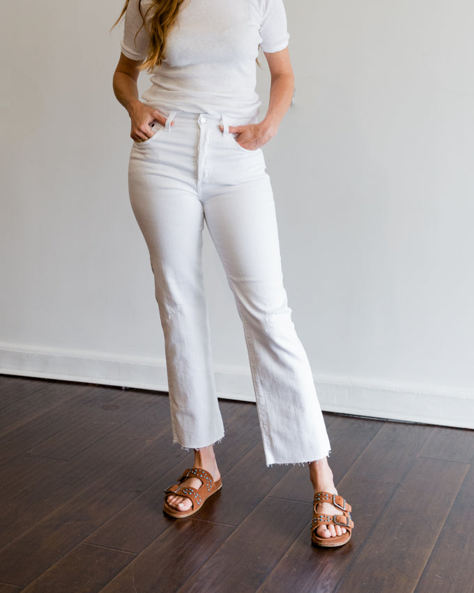 AG Jeans Kinsley Pop Crop in White |
